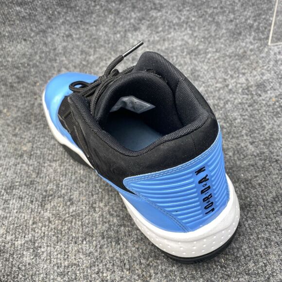 Jordan Shoes Men 9.5 Max Aura 2 Black University Blue Sneakers CK6636-041 main image 4